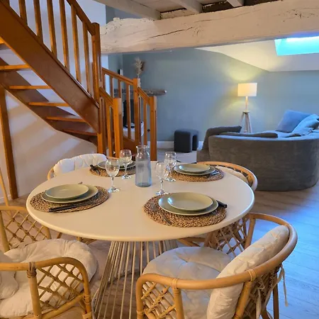 L'ecrin Historique - Duplex - Vieux Chaumont (Haute-Marne)